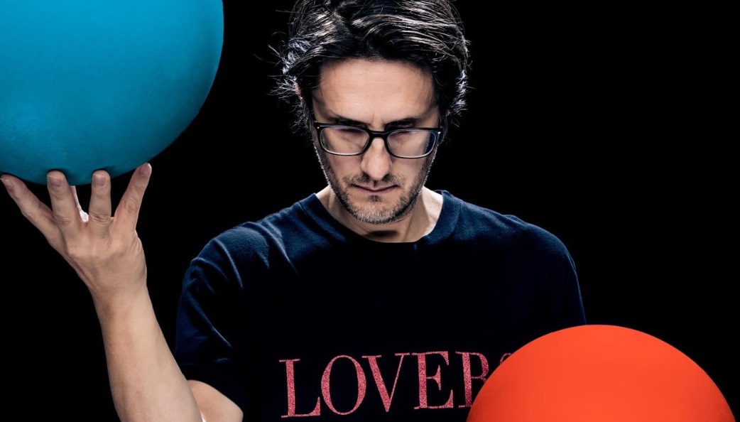 Steven Wilson lanza ‘Perspective’: la grandeza de fusionar música y ciencia